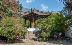 Kina 2014 – First Bend of Yangtze River/Stone Drum Town