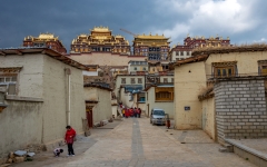 Kina 2014 – Shangri-la – Songzanlin Klostret